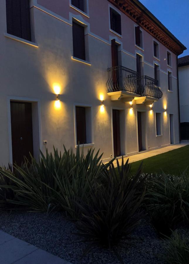 Villa Giotto Luxury Suite & Apartments Mestre Exterior foto